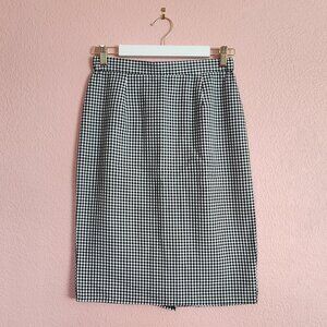 Vintage Handmade Black and White Check Plaid Pencil Skirt Size Small 28" Waist